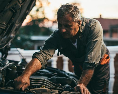 guy fix car